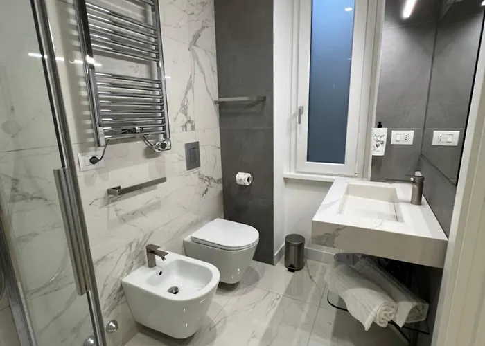 Vittoria's Luxury Гостевой дом Рим